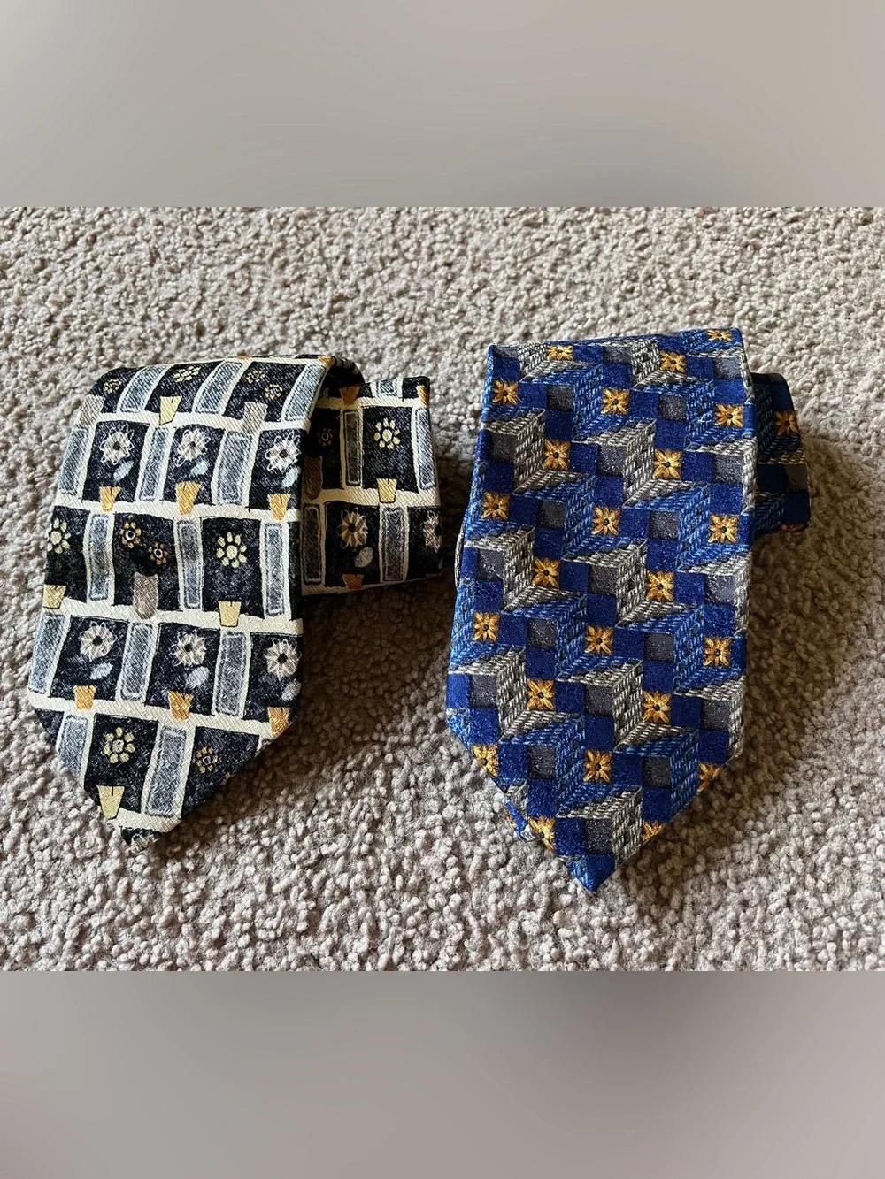 Lot of 2 Vtg Ermenegildo Zegna 100% Silk Ties Geometric Abstract Italy Luxury